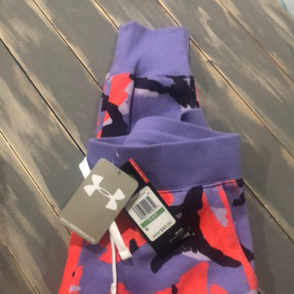 Girls Underarmour pants